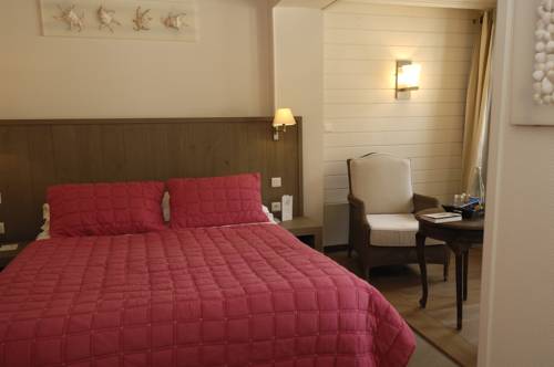 Imagen de la habitación del Hotel Relais & Châteaux Le Brittany & Spa. Foto 6