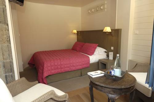 Imagen de la habitación del Hotel Relais & Châteaux Le Brittany & Spa. Foto 8