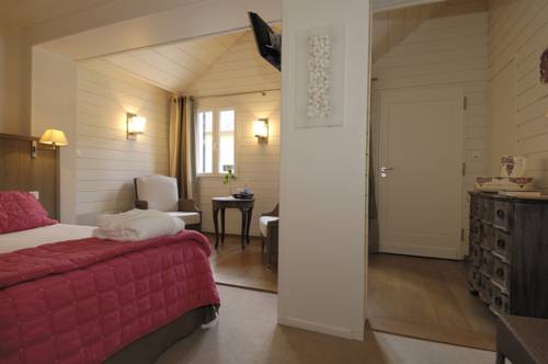 Imagen de la habitación del Hotel Relais & Châteaux Le Brittany & Spa. Foto 12