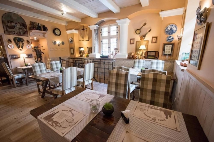 Imagen del bar/restaurante del Hotel Relais & Châteaux Stikliai. Foto 3