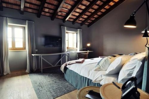 Imagen general del Hotel Relais & Chateaux Wine And Restaurant Menegh. Foto 1