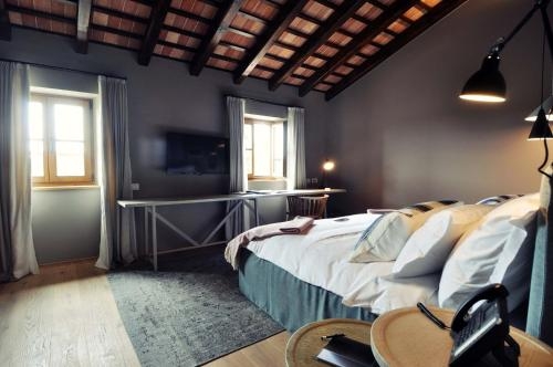 Imagen general del Hotel Relais & Chateaux Wine And Restaurant Menegh. Foto 5
