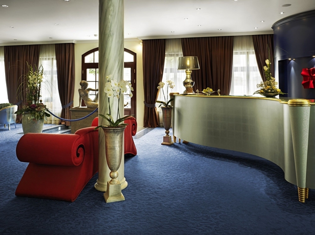 Imagen de los interiores del Hotel Relais and Châteaux Bülow Palais. Foto 15