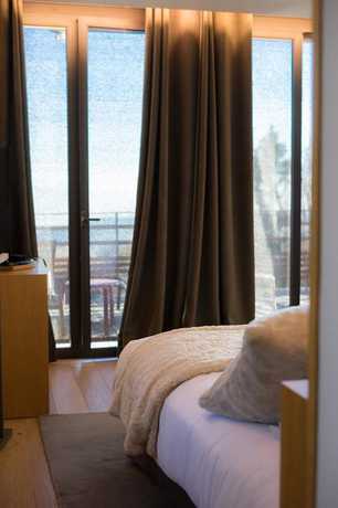 Imagen de la habitación del Hotel Relais and Ch&acirc;teaux Ch&acirc;teau des Avenieres. Foto 15