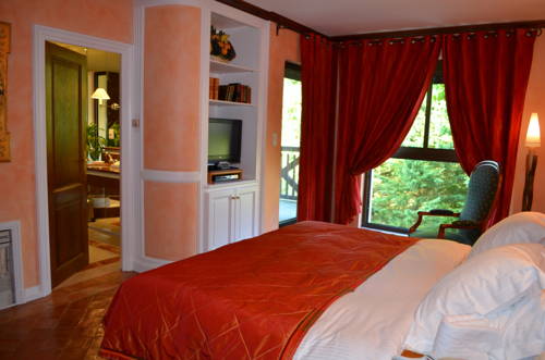 Imagen de la habitación del Hotel Relais and Châteaux Georges Blanc Parc and Spa. Foto 12