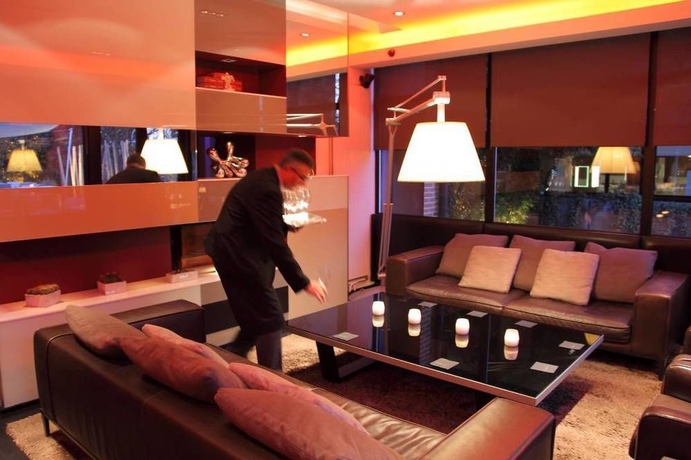 Imagen de los interiores del Hotel Relais and Ch&acirc;teaux L'assiette Champenoise. Foto 11