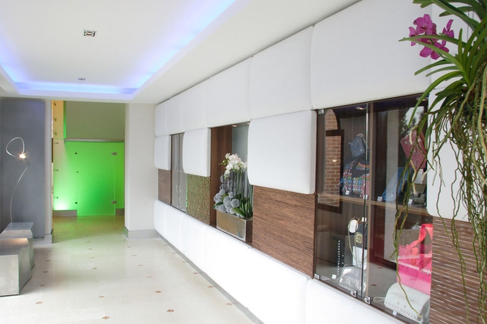 Imagen de los interiores del Hotel Relais and Ch&acirc;teaux L'assiette Champenoise. Foto 12