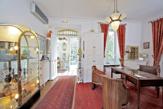 Imagen de los interiores del Hotel Relais and Ch&acirc;teaux Parc Victoria. Foto 18