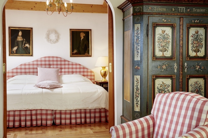 Imagen de la habitación del Hotel Relais and Châteaux Tennerhof. Foto 10