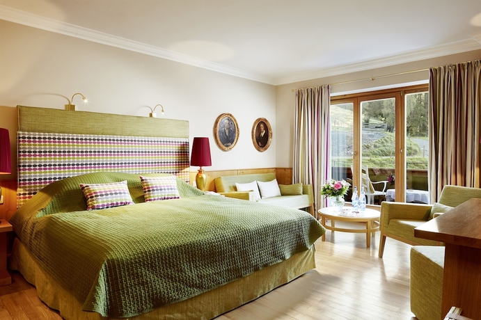 Imagen de la habitación del Hotel Relais and Châteaux Tennerhof. Foto 15