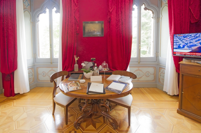 Imagen de los interiores del Hotel Relais and Chateaux Villa Crespi. Foto 16