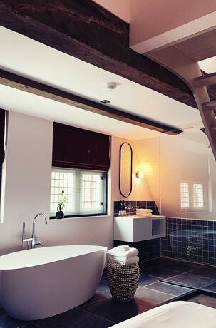 Imagen de la habitación del Hotel Relais and Chateaux Weeshuis Gouda. Foto 13