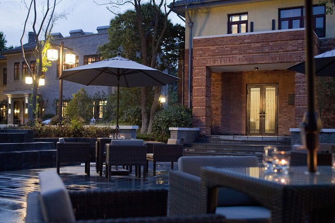 Imagen del bar/restaurante del Hotel Relais and Chateaux Yihe Mansions. Foto 7