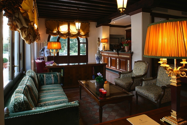 Imagen general del Hotel Relais et Ch&acirc;teaux Villa Franceschi. Foto 4