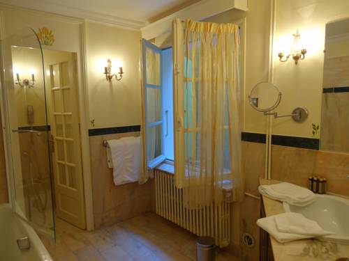 Imagen de la habitación del Hotel Relais et Chateaux La Bonne Étape. Foto 14