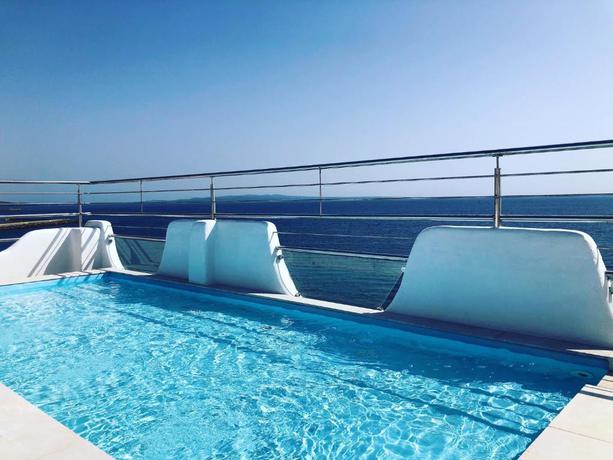 Imagen de la piscina del Hotel Relais la Ghinghetta. Foto 12