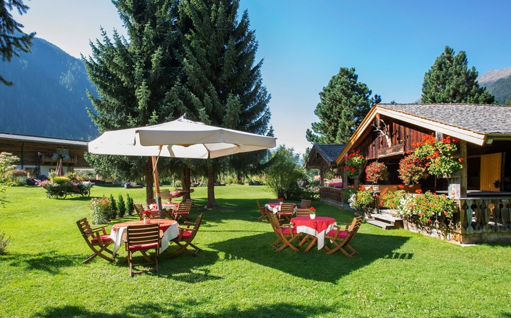 Imagen de los exteriores del Hotel Relais&Châteaux Spa-Hotel Jagdhof. Foto 8