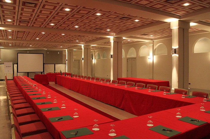 Imagen de los interiores del Hotel Relaisfranciacorta. Foto 10