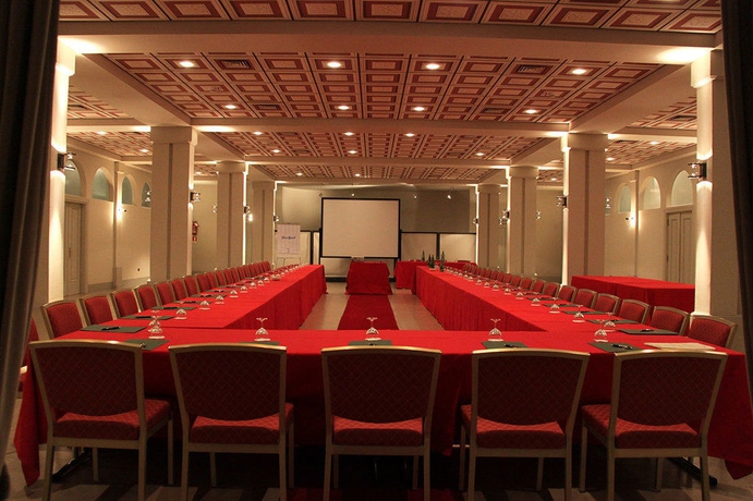 Imagen de los interiores del Hotel Relaisfranciacorta. Foto 11