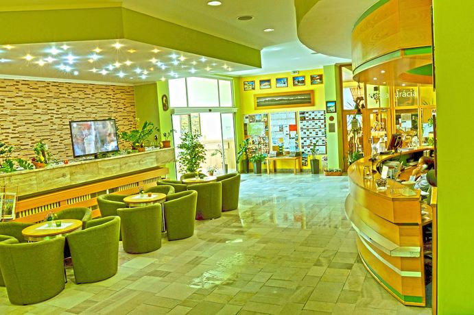 Imagen de los interiores del Hotel Relax Avena. Foto 17