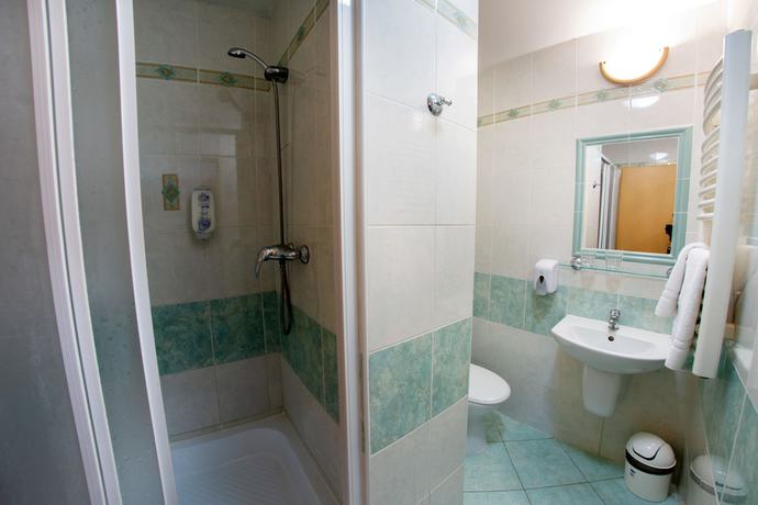 Imagen de la habitación del Hotel Relax Avena. Foto 9