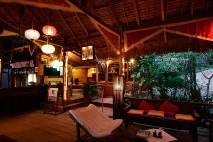 Imagen de los interiores del Hotel Relax Bay Resort. Foto 18