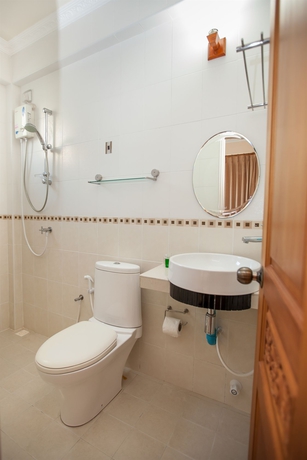 Imagen de la habitación del Hotel Relax Beach Inn. Foto 9