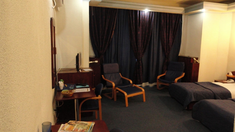 Imagen de la habitación del Hotel Relax Comfort Suites. Foto 12