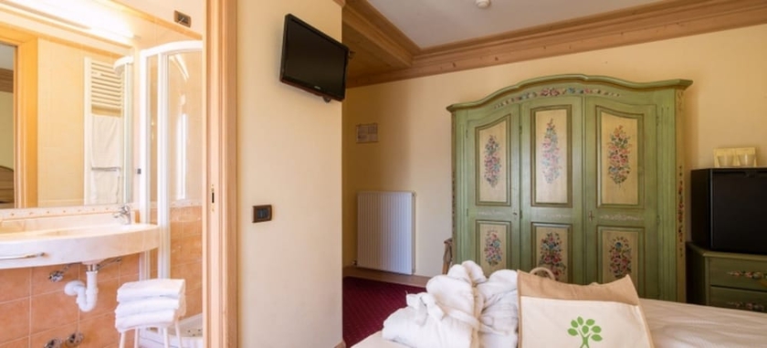Imagen de la habitación del Hotel Relax Erica. Foto 10