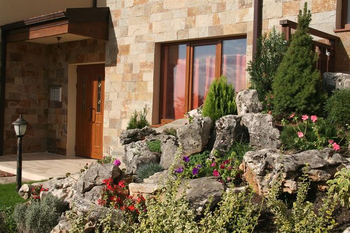 Imagen de los exteriores del Hotel Relax Holiday Complex And Spa. Foto 10
