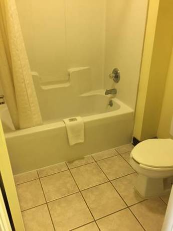 Imagen de la habitación del Hotel Relax Inn, Albany. Foto 3