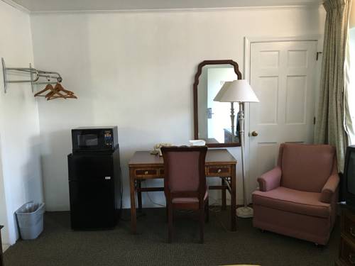 Imagen de la habitación del Hotel Relax Inn Altoona. Foto 2