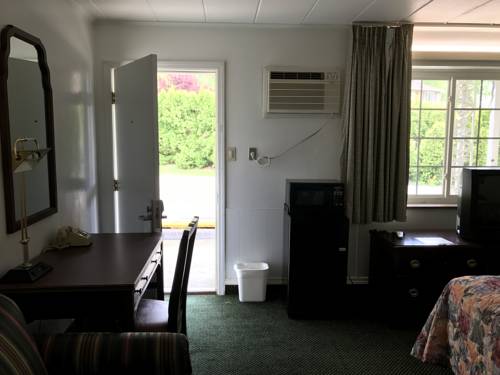 Imagen de la habitación del Hotel Relax Inn Altoona. Foto 5