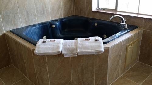 Imagen de la habitación del Hotel Relax Inn Altoona. Foto 6