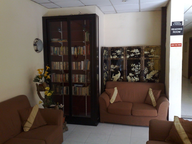 Imagen de los interiores del Hotel Relax Inn, Bugibba. Foto 5