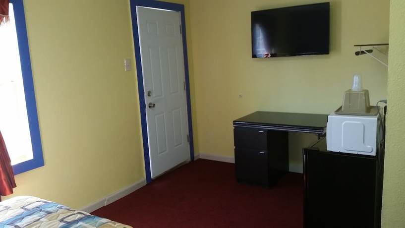 Imagen de la habitación del Hotel Relax Inn Motel. Foto 9