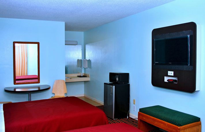 Imagen de la habitación del Hotel Relax Inn Motel. Foto 15