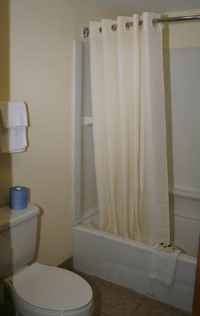 Imagen de la habitación del Hotel Relax Inn Motel. Foto 17