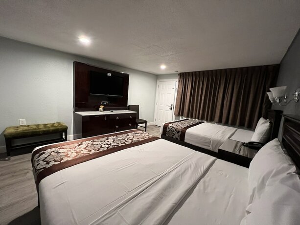 Imagen de la habitación del Hotel Relax Inn Motel, Flagstaff. Foto 19