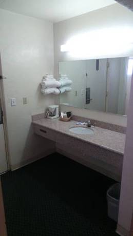 Imagen de la habitación del Hotel Relax Inn Of Yreka. Foto 8