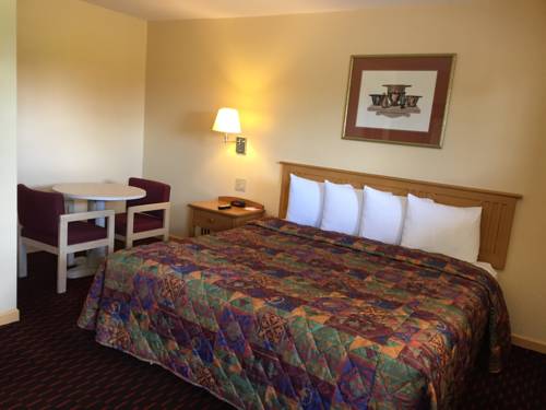 Imagen de la habitación del Hotel Relax Inn - Saginaw. Foto 8