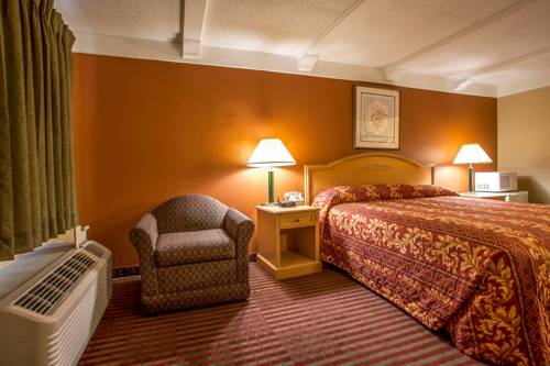 Imagen de la habitación del Hotel Relax Inn Saint Charles. Foto 7