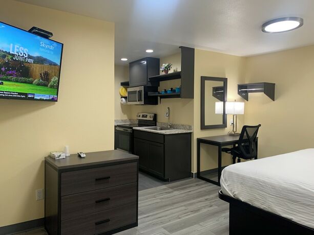 Imagen de la habitación del Hotel Relax Inn of Medford. Foto 8