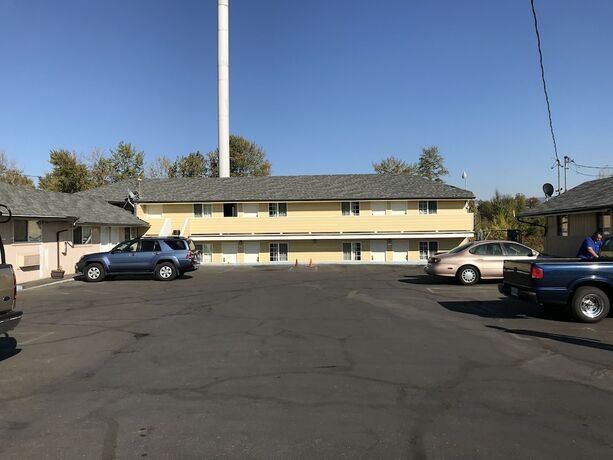 Imagen general del Hotel Relax Inn of Medford. Foto 5