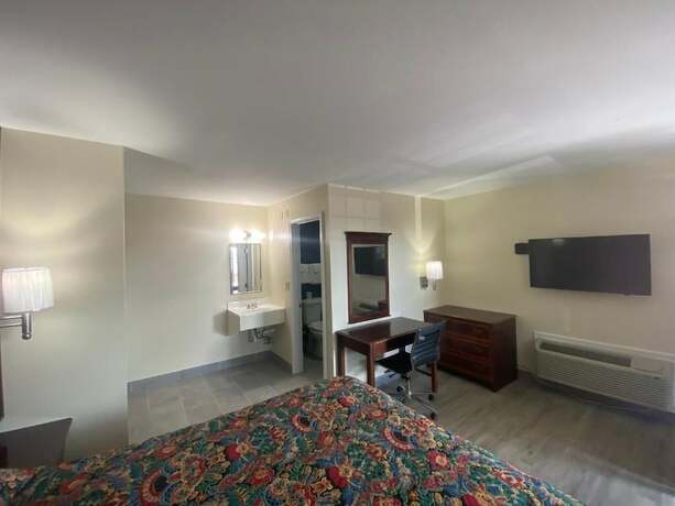 Imagen general del Hotel Relax Inn-Plaquemine. Foto 7