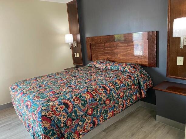 Imagen general del Hotel Relax Inn-Plaquemine. Foto 11