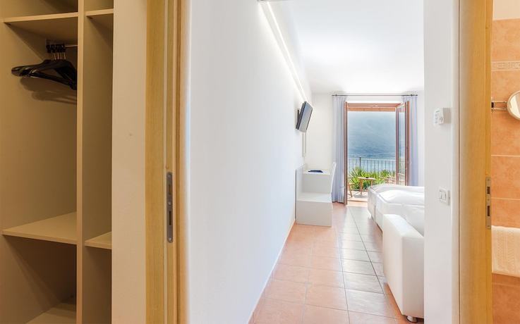 Imagen de la habitación del Hotel Relax La Gardenia and Villa Oleandra. Foto 2