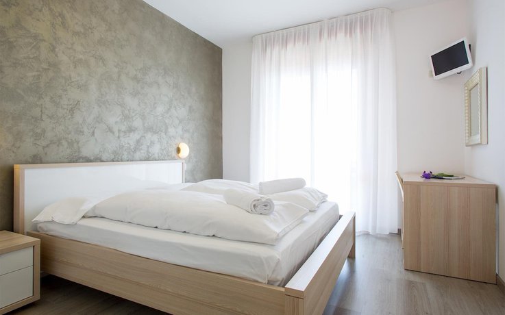 Imagen de la habitación del Hotel Relax La Gardenia and Villa Oleandra. Foto 3