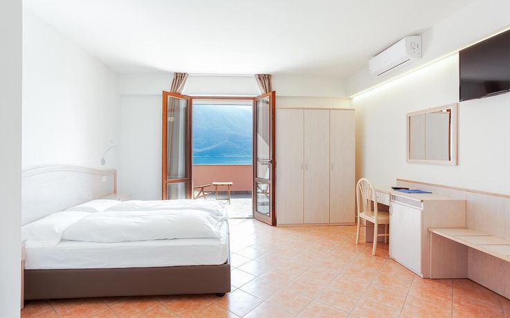 Imagen de la habitación del Hotel Relax La Gardenia and Villa Oleandra. Foto 14