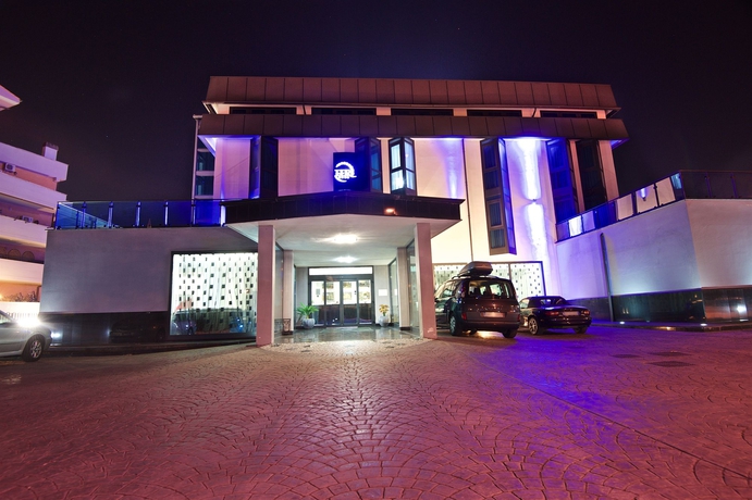 Imagen de los exteriores del Hotel Relax Roma Nord. Foto 13